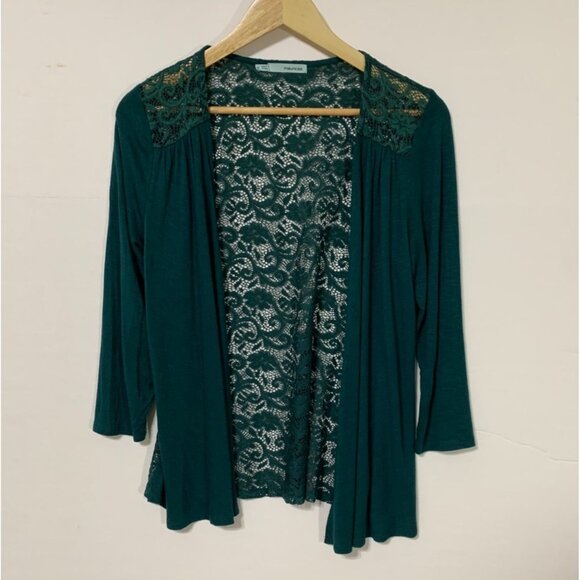 Maurices Green Lace Floral 3/4 Cardigan Size Medium - Picture 1 of 16